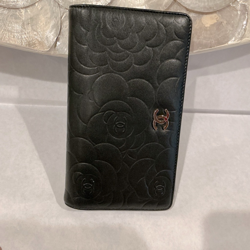 Chanel Black Camellia Embossed Wallet